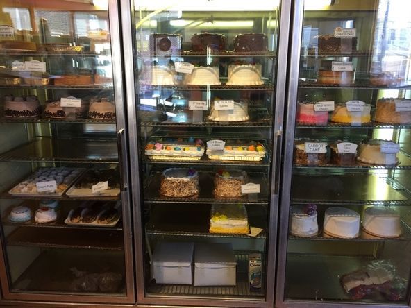 Traub's Bakery: 1020 Lincoln Avenue, Prospect Park, PA 19076